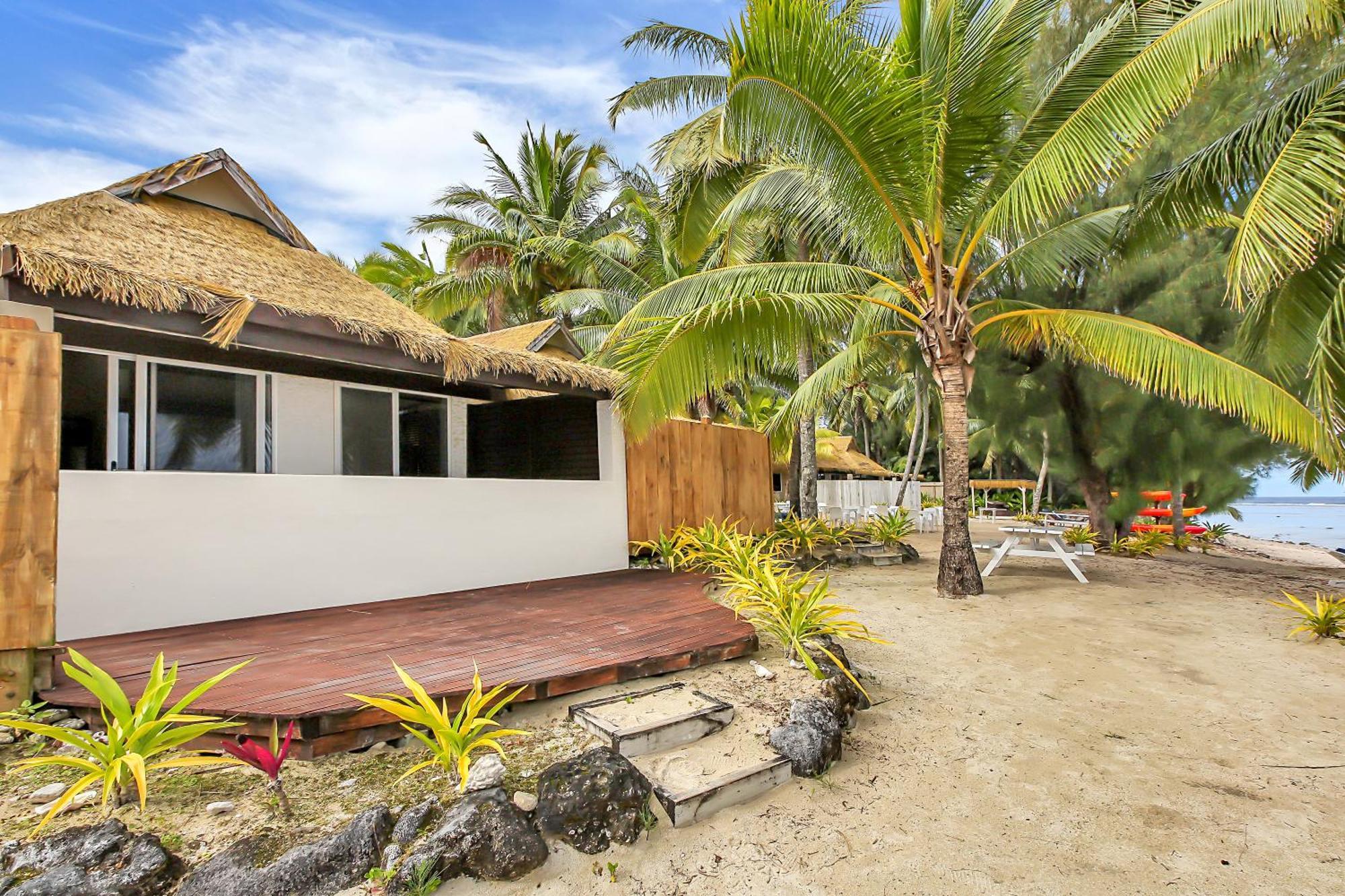 Crown Beach Resort & Spa (Adults Only) Раратонга Экстерьер фото