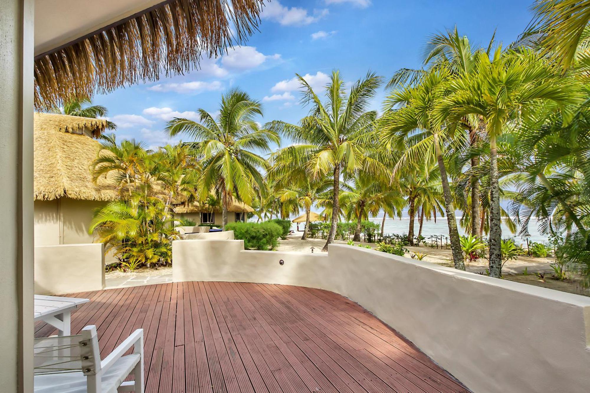 Crown Beach Resort & Spa (Adults Only) Раратонга Экстерьер фото